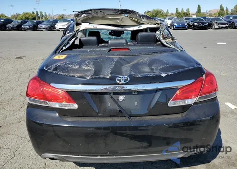 2012 Toyota Avalon Base z USA, uszkodzony, nr VIN 4T1BK3DB4CU448668